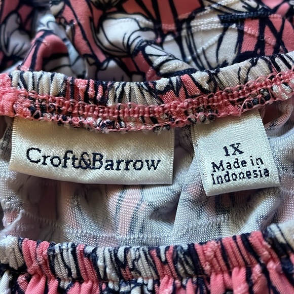 Croft & Barrow Soft Elastic Neckline Top Sz 1X Exclusive Of Decoration! - Picture 3 of 6